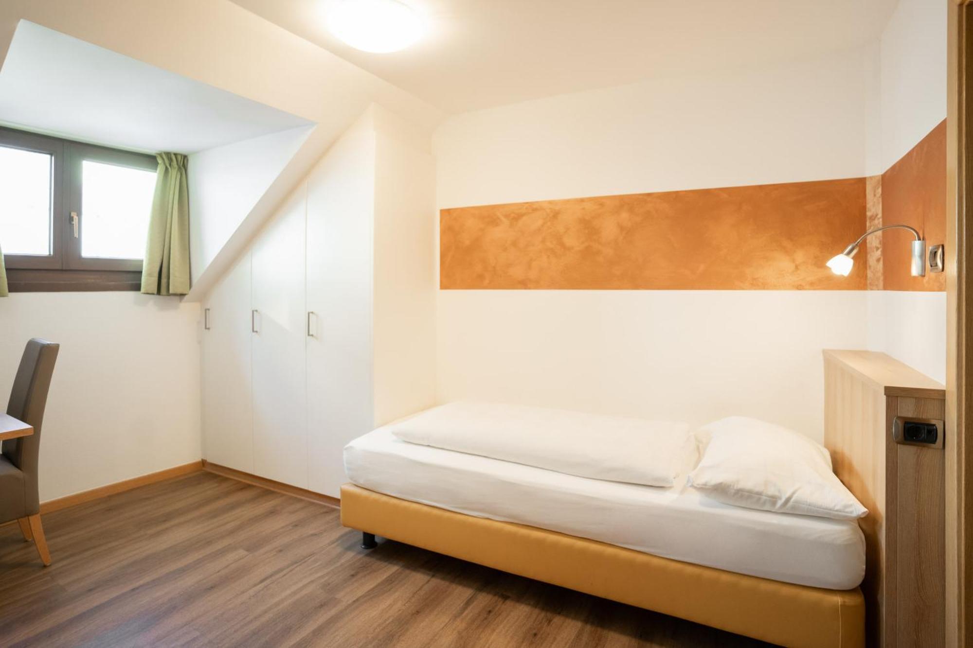 Feichter Hotel & Bistro Bolzano Room photo